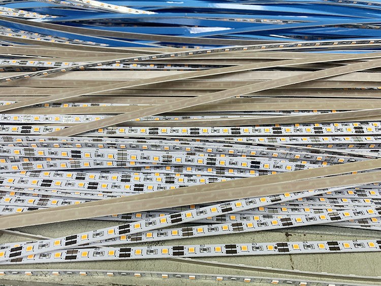 摩登7平台耐高温导热双面胶带解决T5 LED灯铝基板粘结散热问题