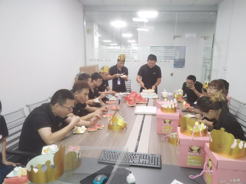 摩登7导热生日会现场|时光隽永,回忆绵长,摩登7导热以生日之名,共筑美好时光