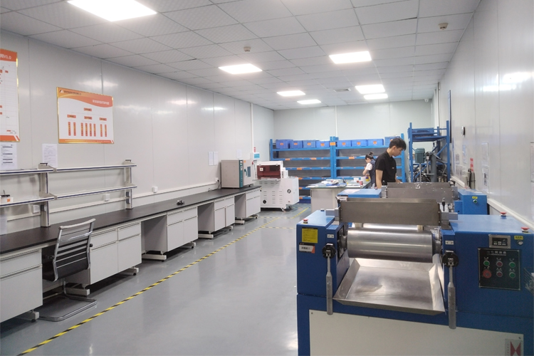 导热材料研发车间-摩登7导热